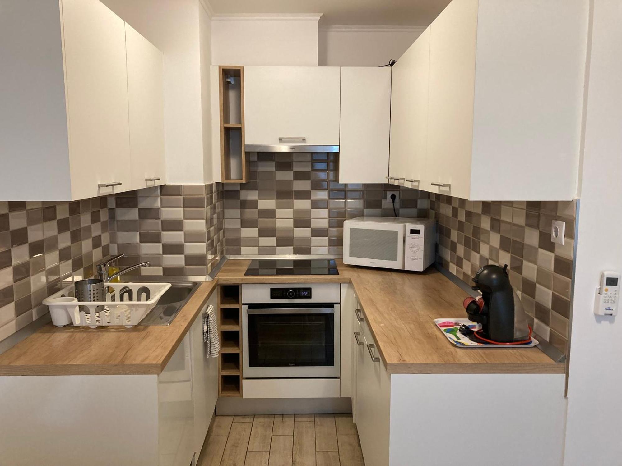 Swu Broadway Villa Budapest Phòng bức ảnh