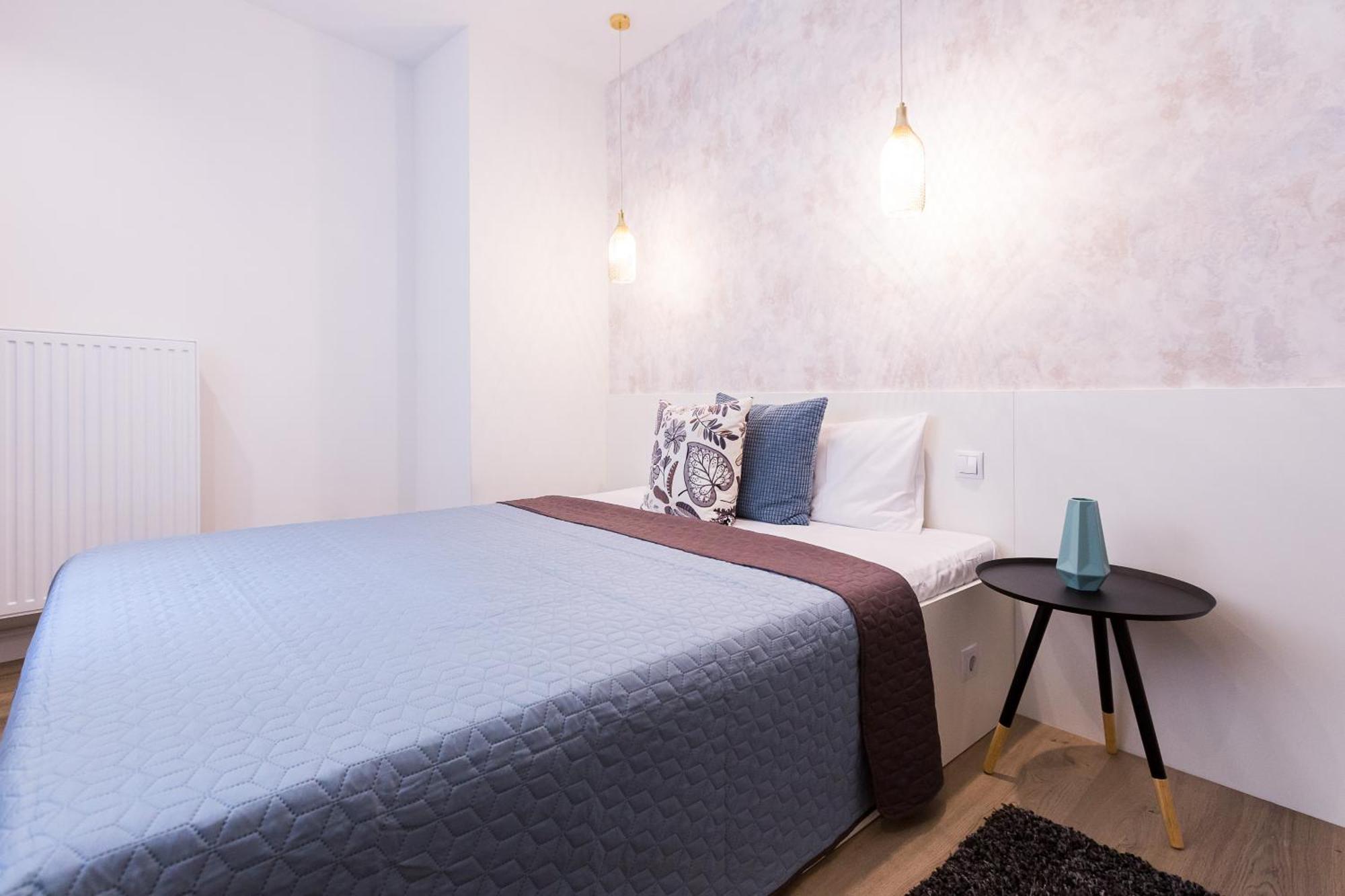 Swu Broadway Villa Budapest Phòng bức ảnh