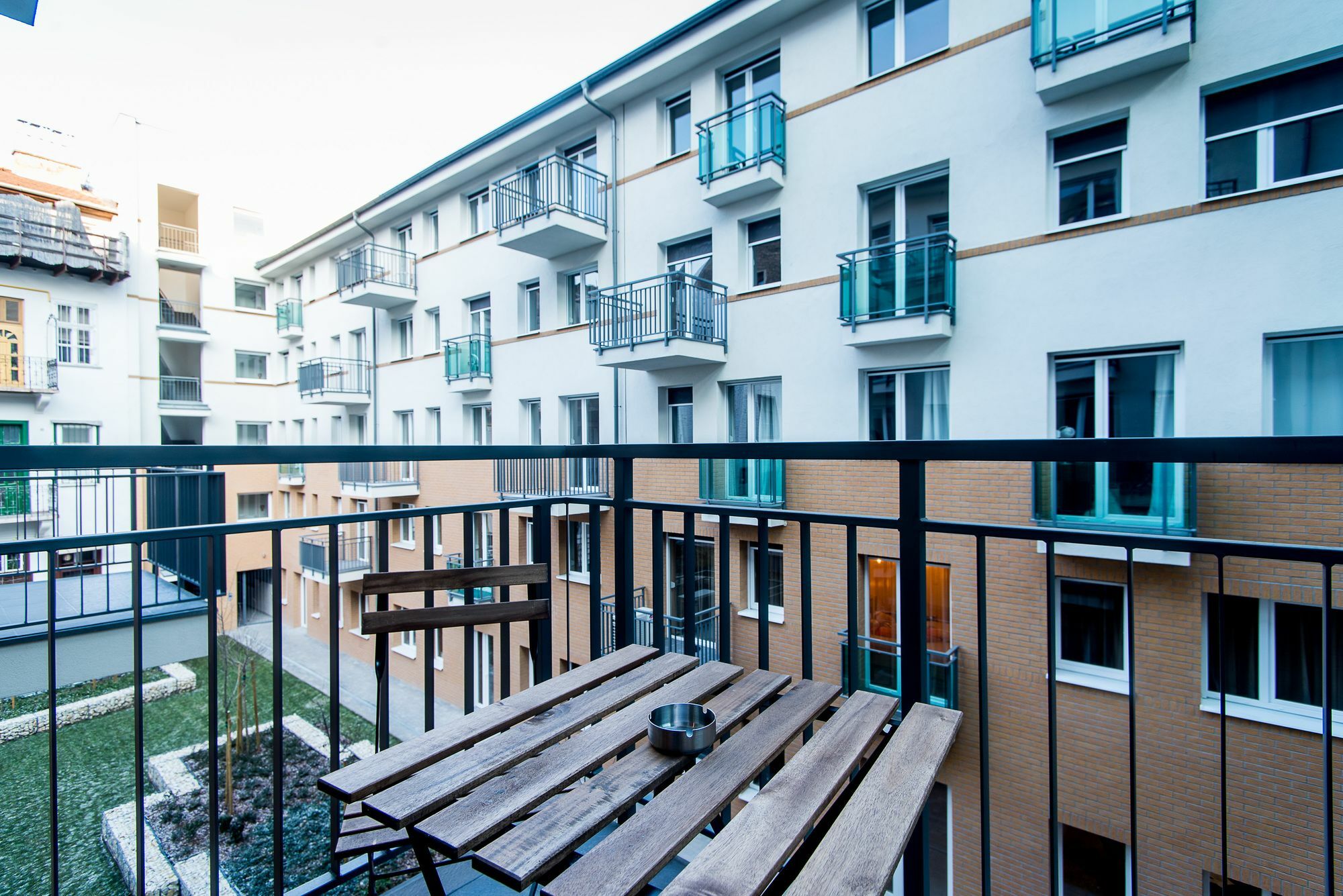Swu Broadway Villa Budapest Ngoại thất bức ảnh