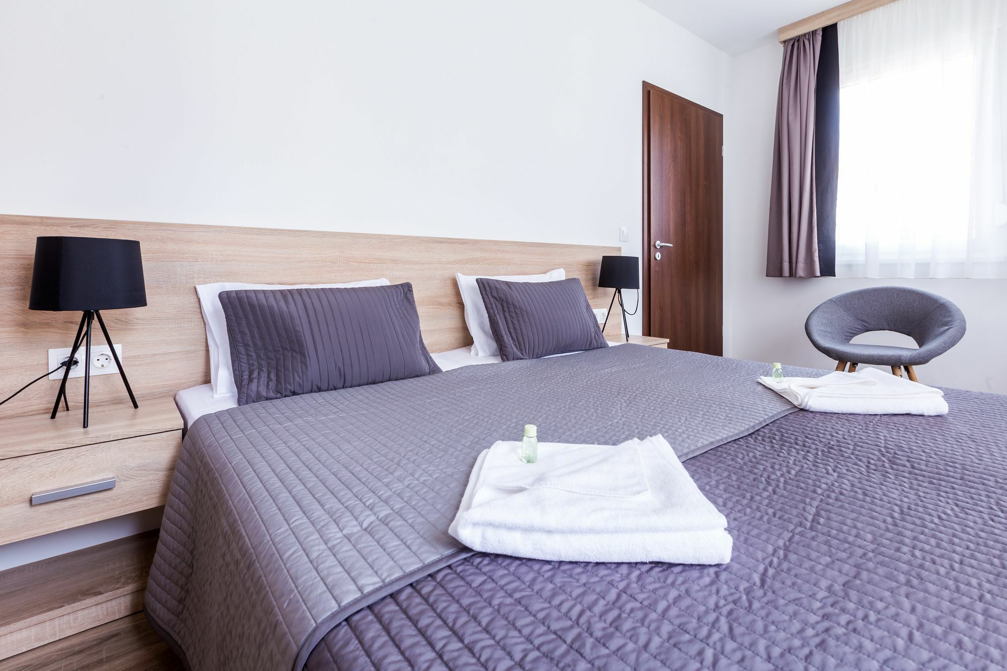 Swu Broadway Villa Budapest Ngoại thất bức ảnh
